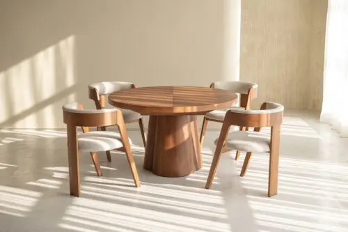 Japandi Eetkamertafel Moda | Honey | uitschuifbaar inclusief 4 bijpassen japandi eetkamerstoelen serie Lviv