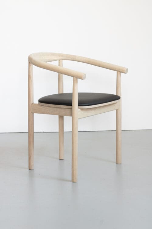 Eetkamerstoel Calm | Wit Eiken | PU leer